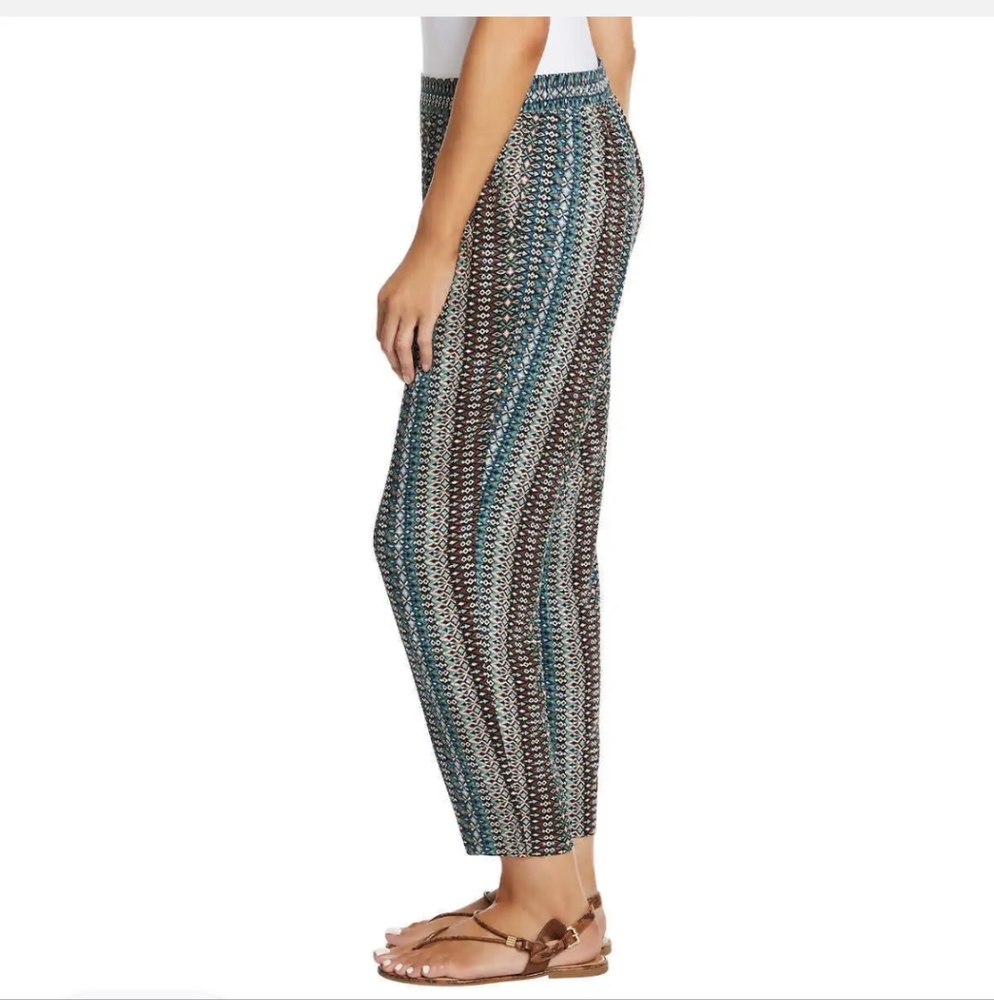 Pants pull on - Picture 2 of 6